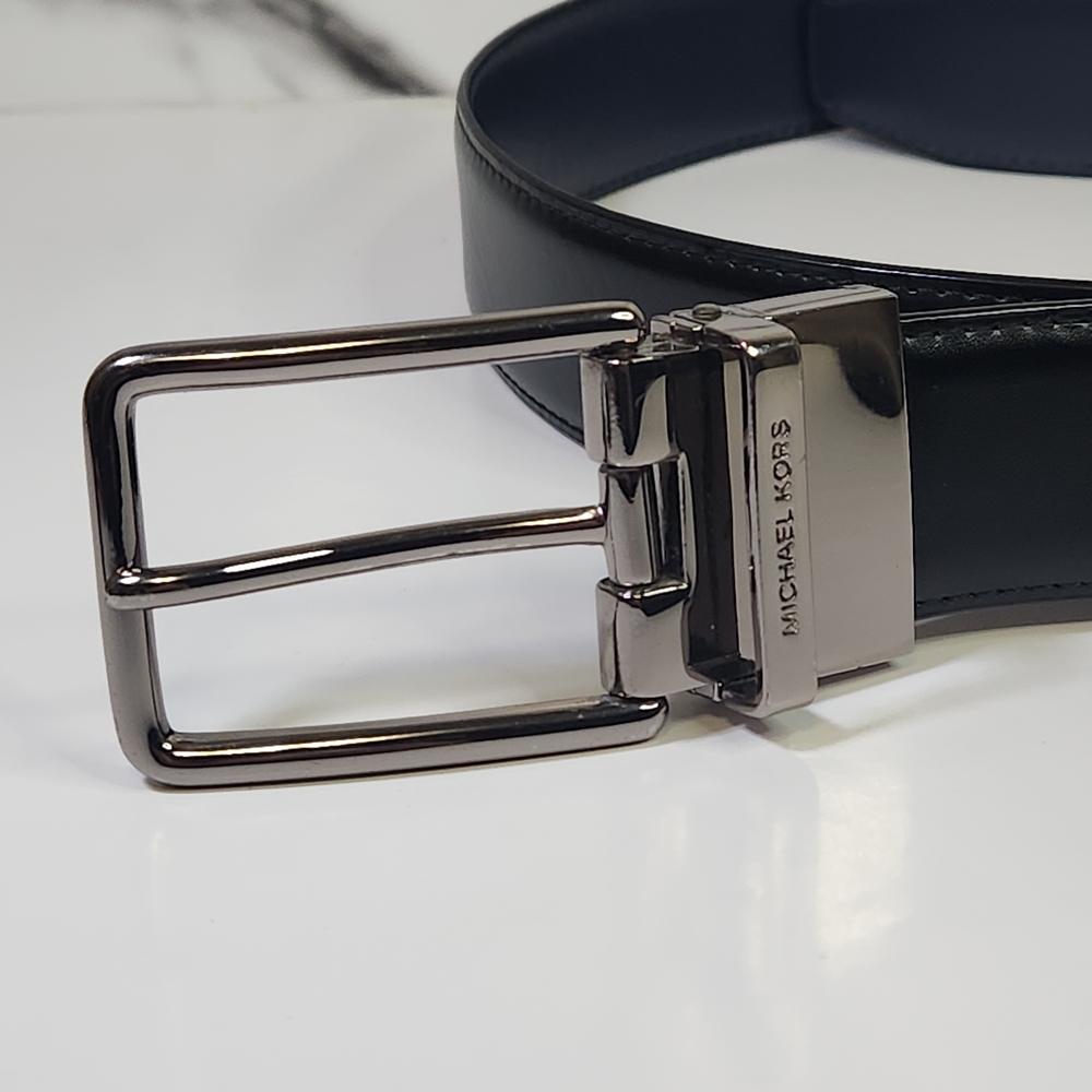 Michael Kors Reversible Black And Navy Belt For Men 34-36